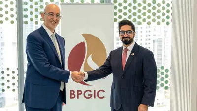 صورة تذكارية عقب توقيع اتفاقية الاستحواذ بين شركتي «بروج للطاقة» و«الخليج للملاحة القابضة» في شهر سبتمبر 2024