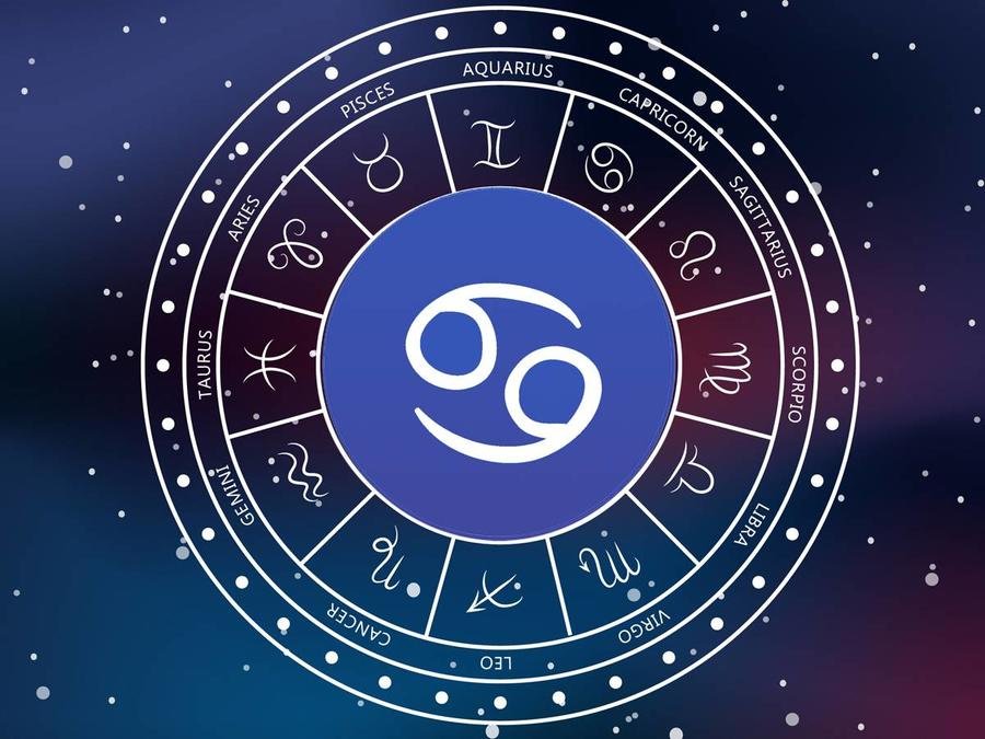 خبير فلكي: مولود برج السرطان سيعاني صحيا.. والأسد يحقق شهرة كبيرة في 2023 - الأسبوع